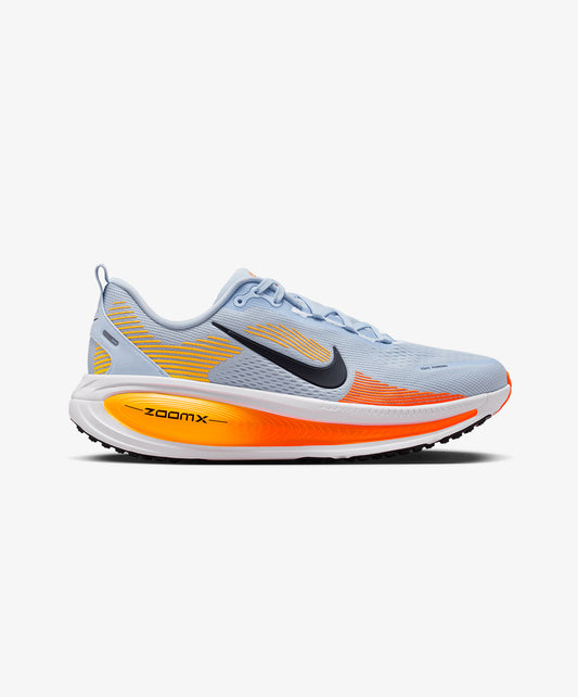 NIKE | VOMERO 18 { HYDROGEN BLUE/LASER ORANGE/TOTAL ORANGE/BLACK