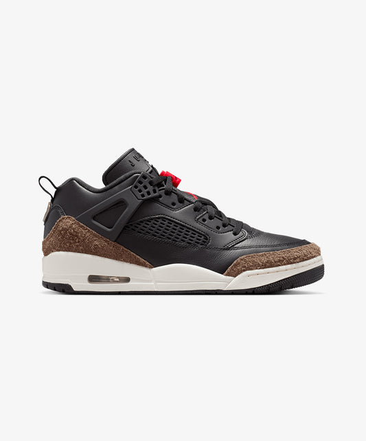JORDAN | SPIZIKE LOW { BLACK/UNIVERSITY RED-PALOMINO-PHANTOM