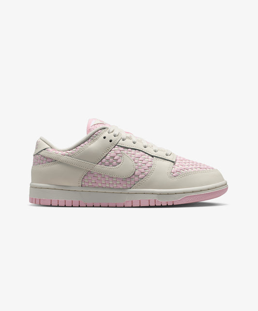 NIKE | DUNK LOW { PINK FOAM/PALE IVORY-SAIL