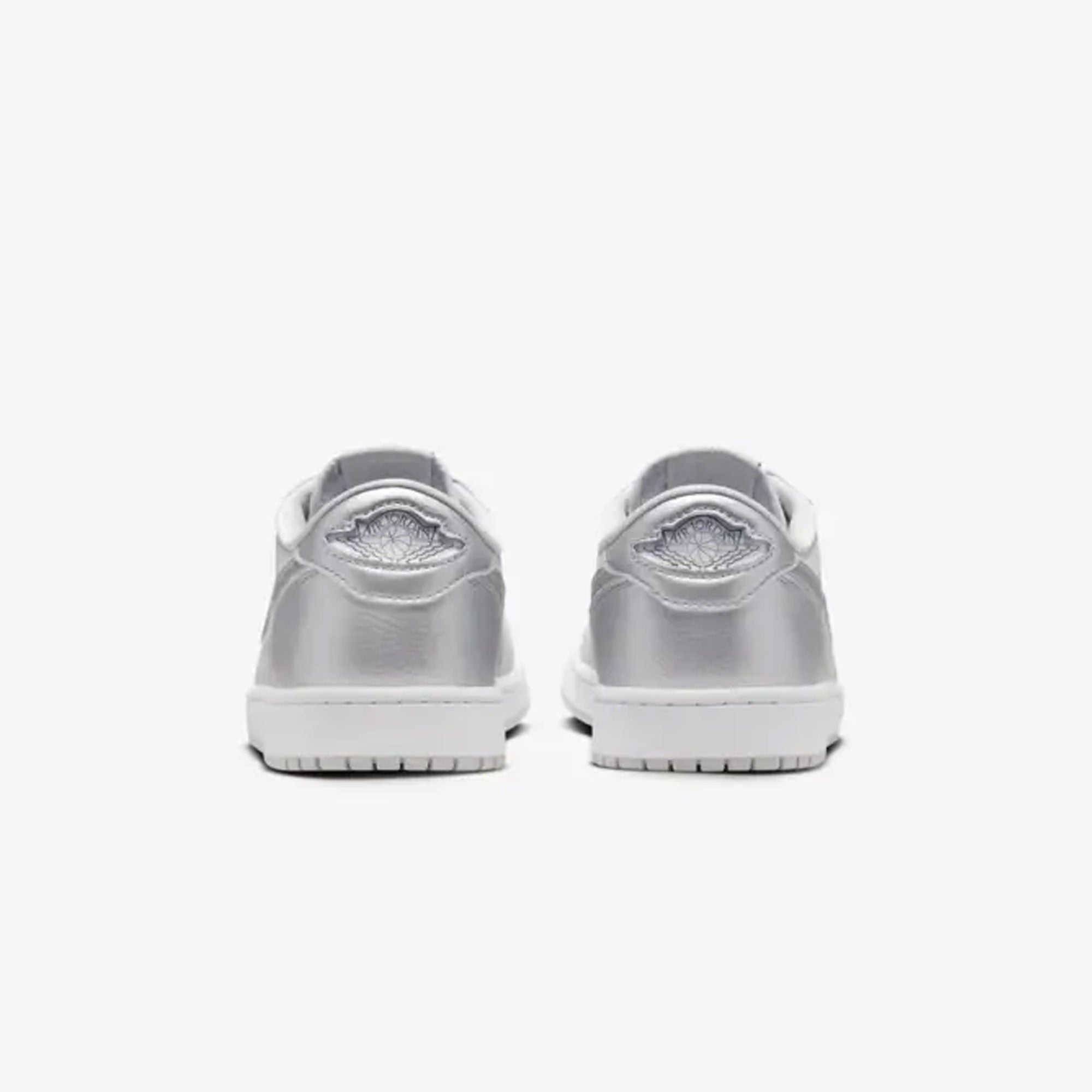 Jordan | AIR JORDAN 1 LOW OG { SILVER – Superkicks