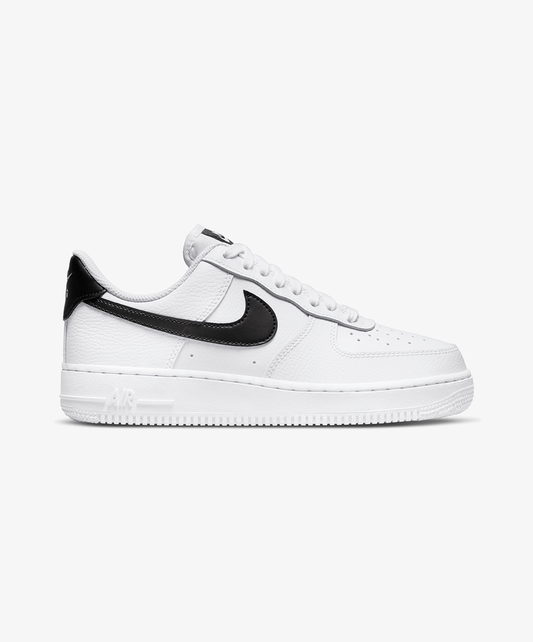 Nike | AIR FORCE 1 '07 { WHITE/BLACK-WHITE-WHITE