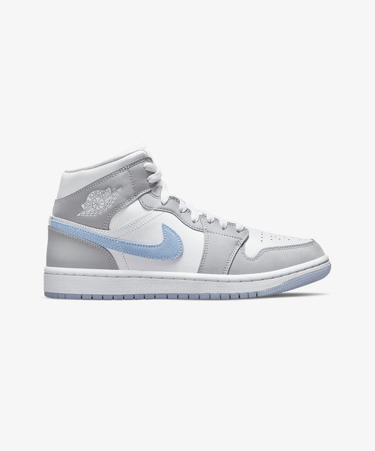 JORDAN | AIR JORDAN 1 MID { WHITE/ALUMINUM-WOLF GREY
