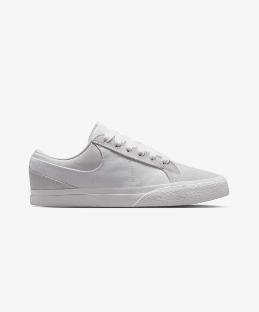 NIKE | BLAZY { WHITE/SUMMIT WHITE-SAIL