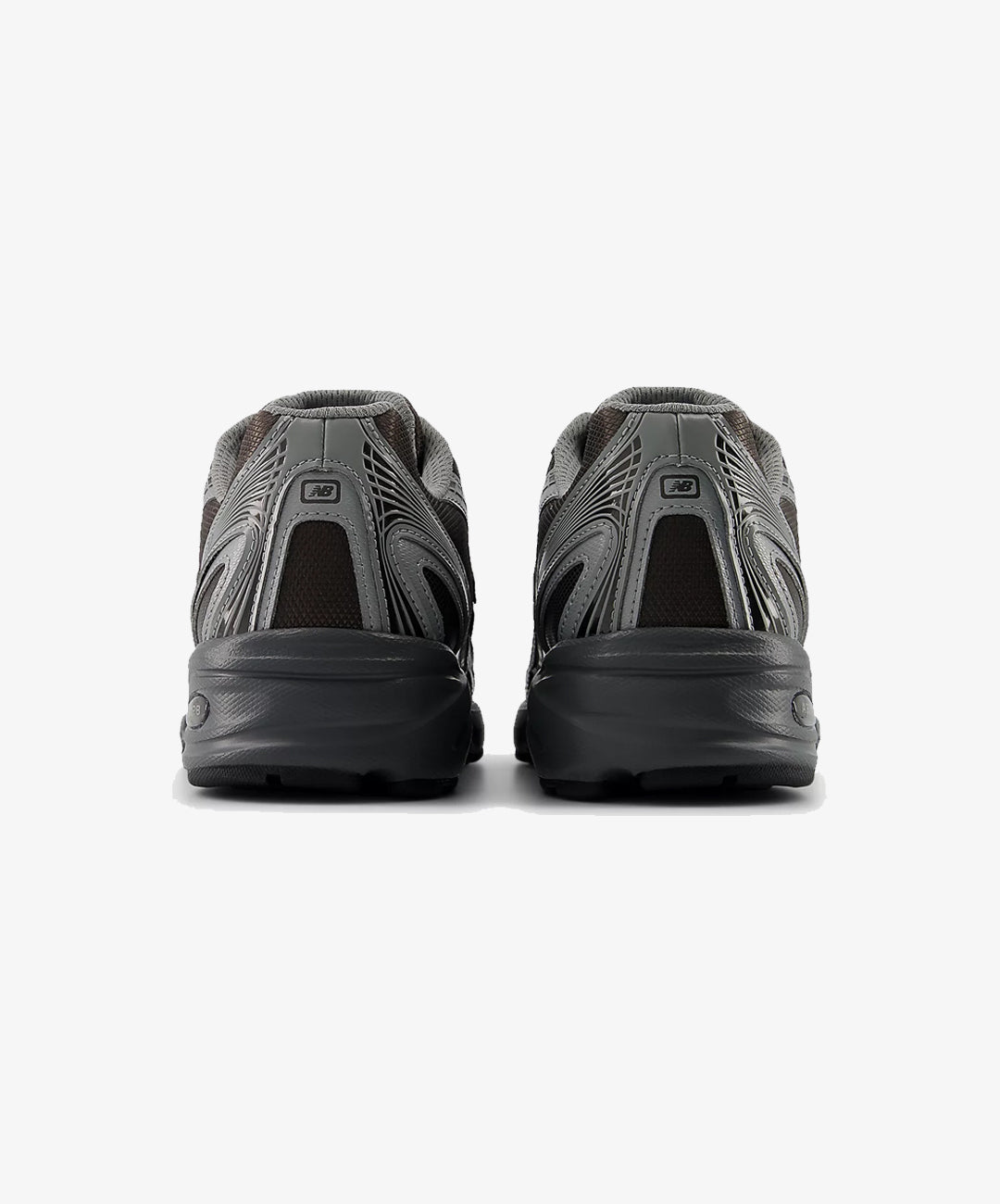 Buy New Balance 740 Men's Shoes in Black Metallic/Castlerock PFP