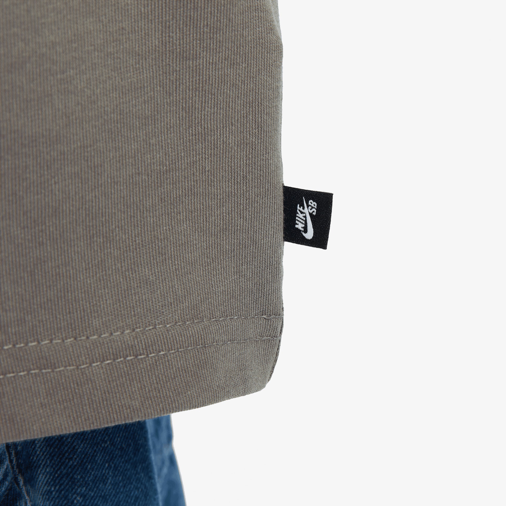 NIKE MAX90 SKATE T-SHIRT BROWN