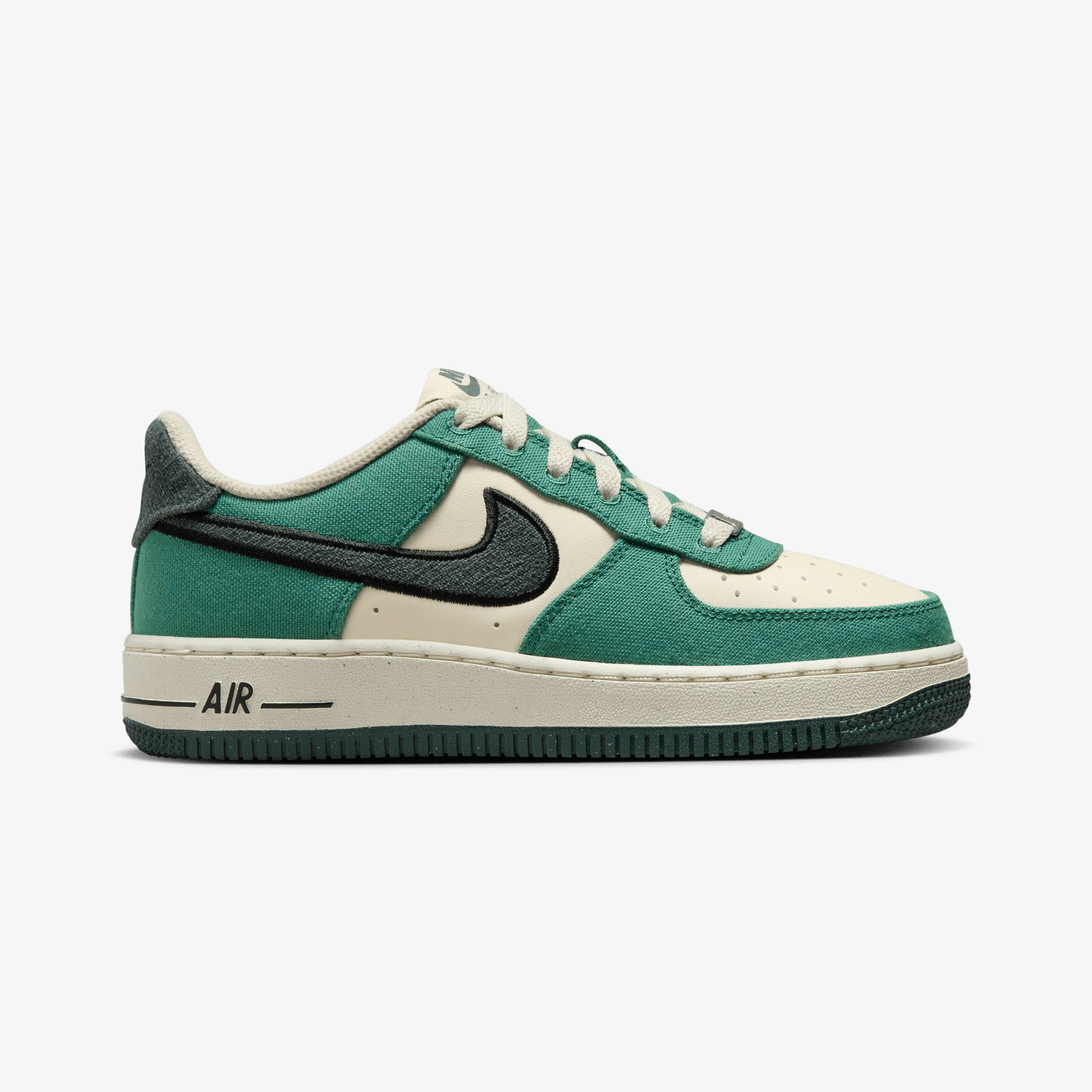 NIKE AIR FORCE LV8 (GS) COCONUT MILK/VINTAGE GREEN-BICOASTAL