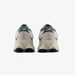 NEW BALANCE | 9060 { NIGHTWATCH GREEN WITH ANGORA