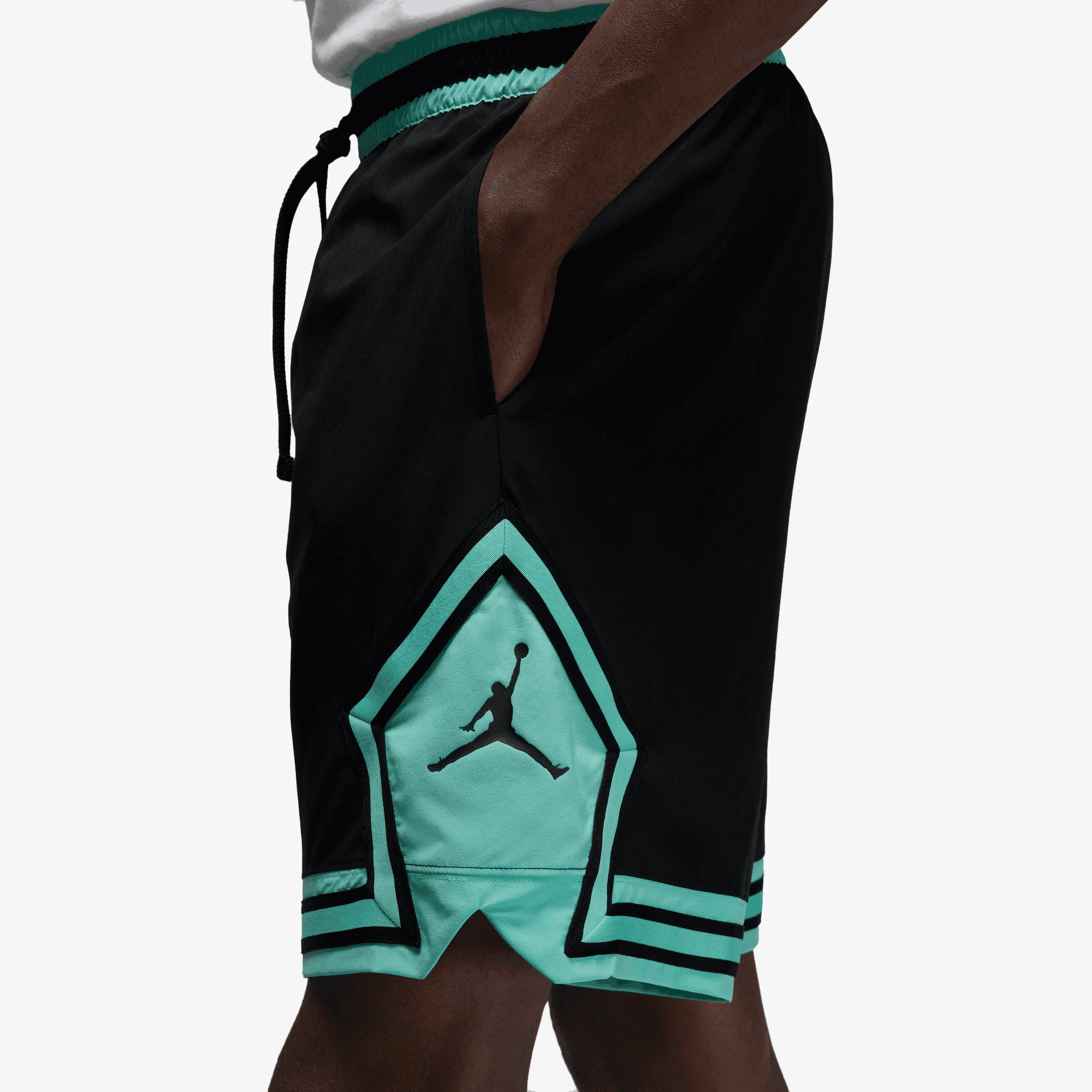 WOVEN DIAMOND SHORTS BLACK TROPICAL TWIST BLACK