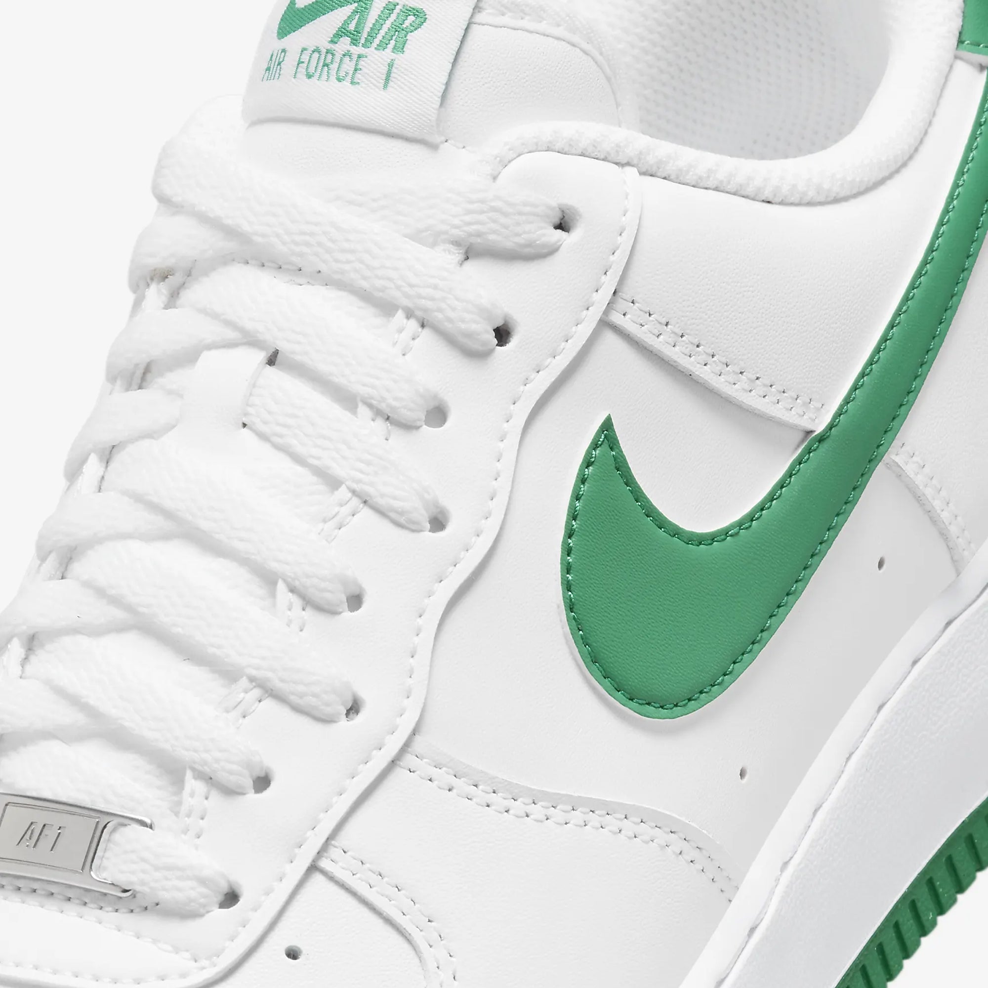 Nike | AIR FORCE 1 '07 { WHITE/MALACHITE-WHITE – Superkicks