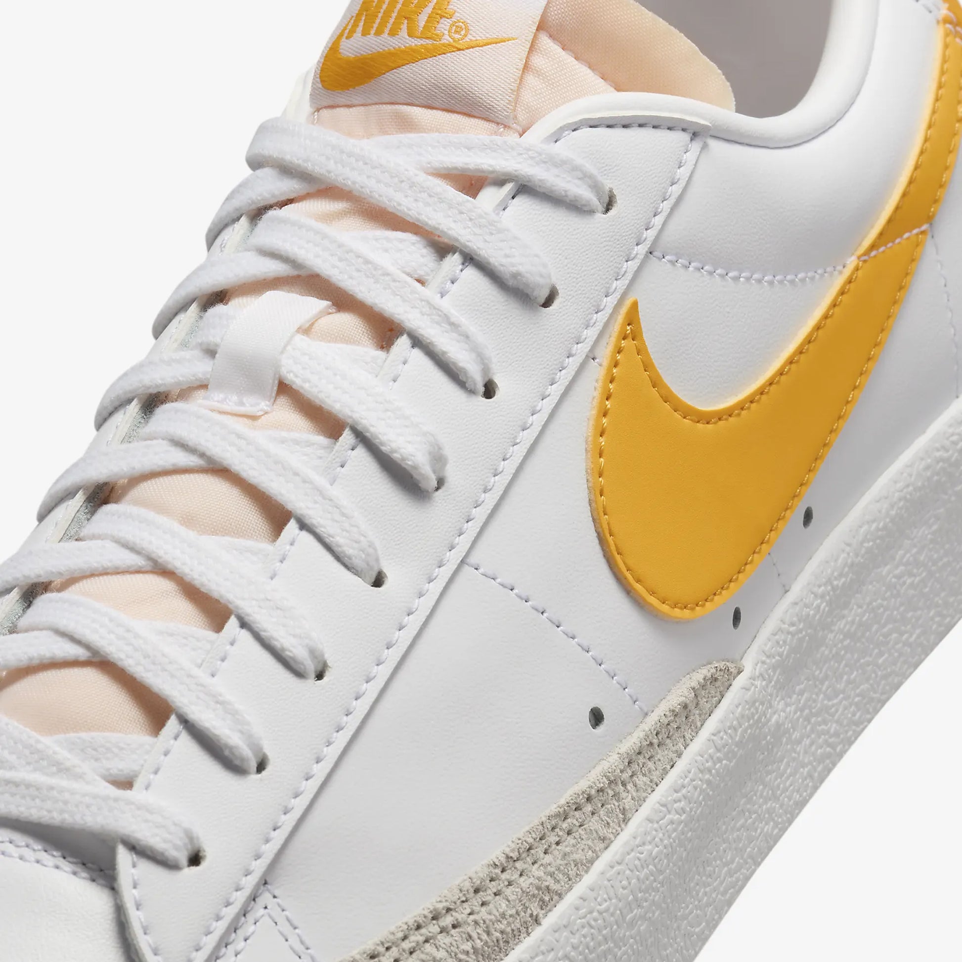 Nike Sneaker Nike Blazer Low Mens Gold Nike Blazer Low Premium "White/Metallic Gold" Sneakers White FARFETCH MY