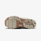 NIKE | ZOOM VOMERO 5 { LT OREWOOD BRN/METALLIC GOLD-HEMP