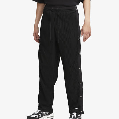 Nike | TERAWAY PANTS  { BLACK/WHITE