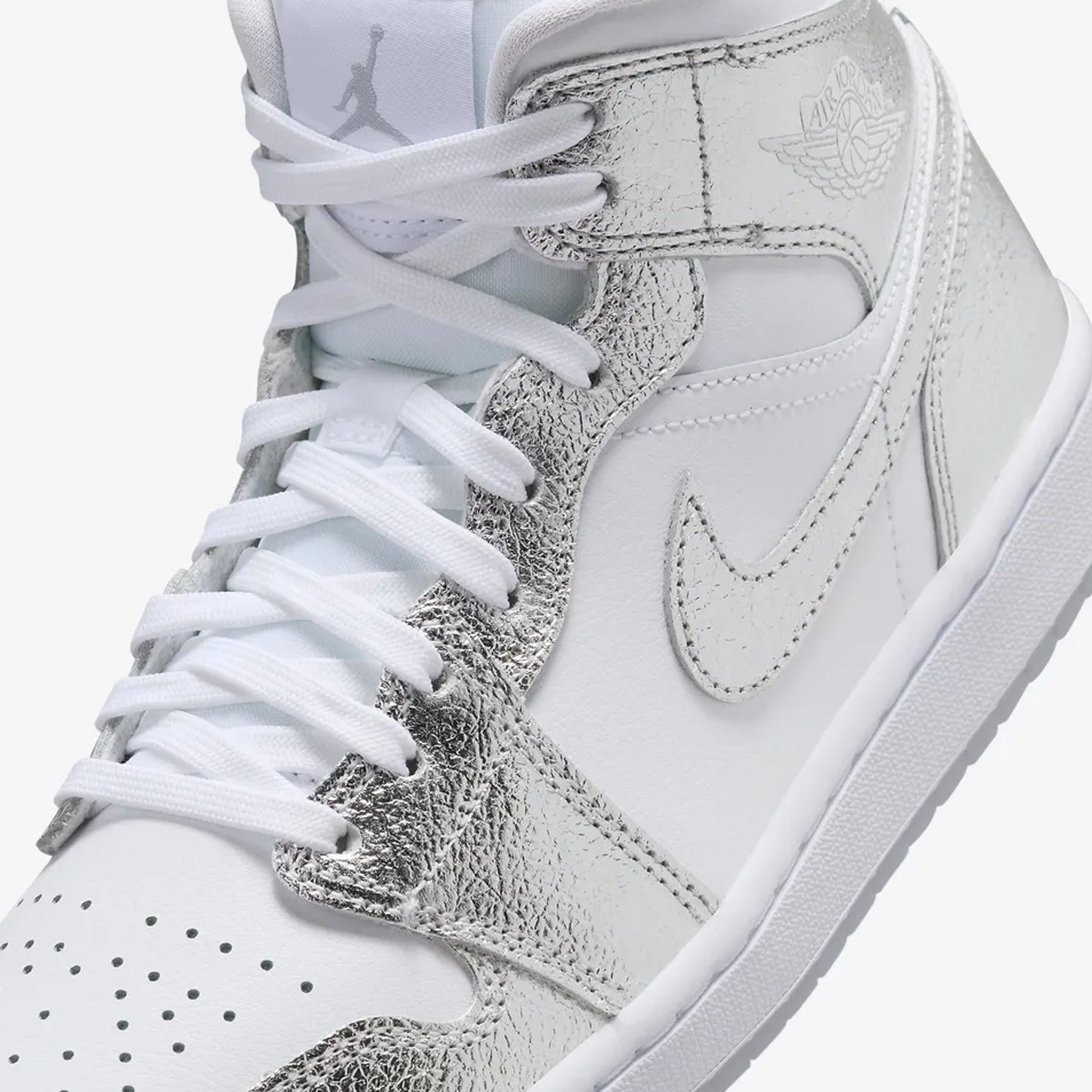 Jordan AIR JORDAN MID SE WHITE/METALLIC SILVER-WOLF GREY