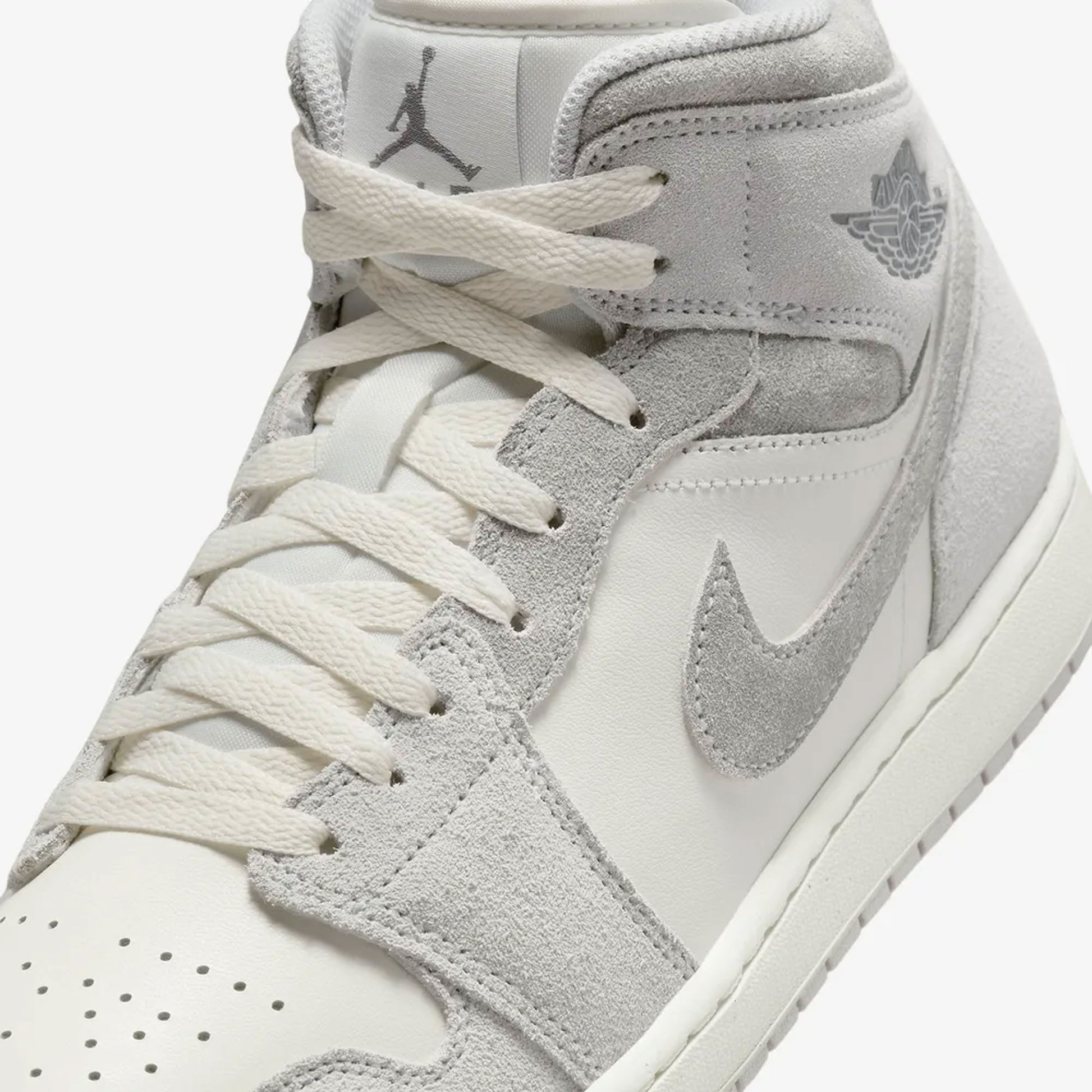 JORDAN AIR JORDAN MID SE NEUTRAL GREY/SMOKE GREY-SAIL