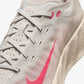 NIKE | AVA X { LIGHT BONE/SIREN RED-BLACK-LT KHAKI