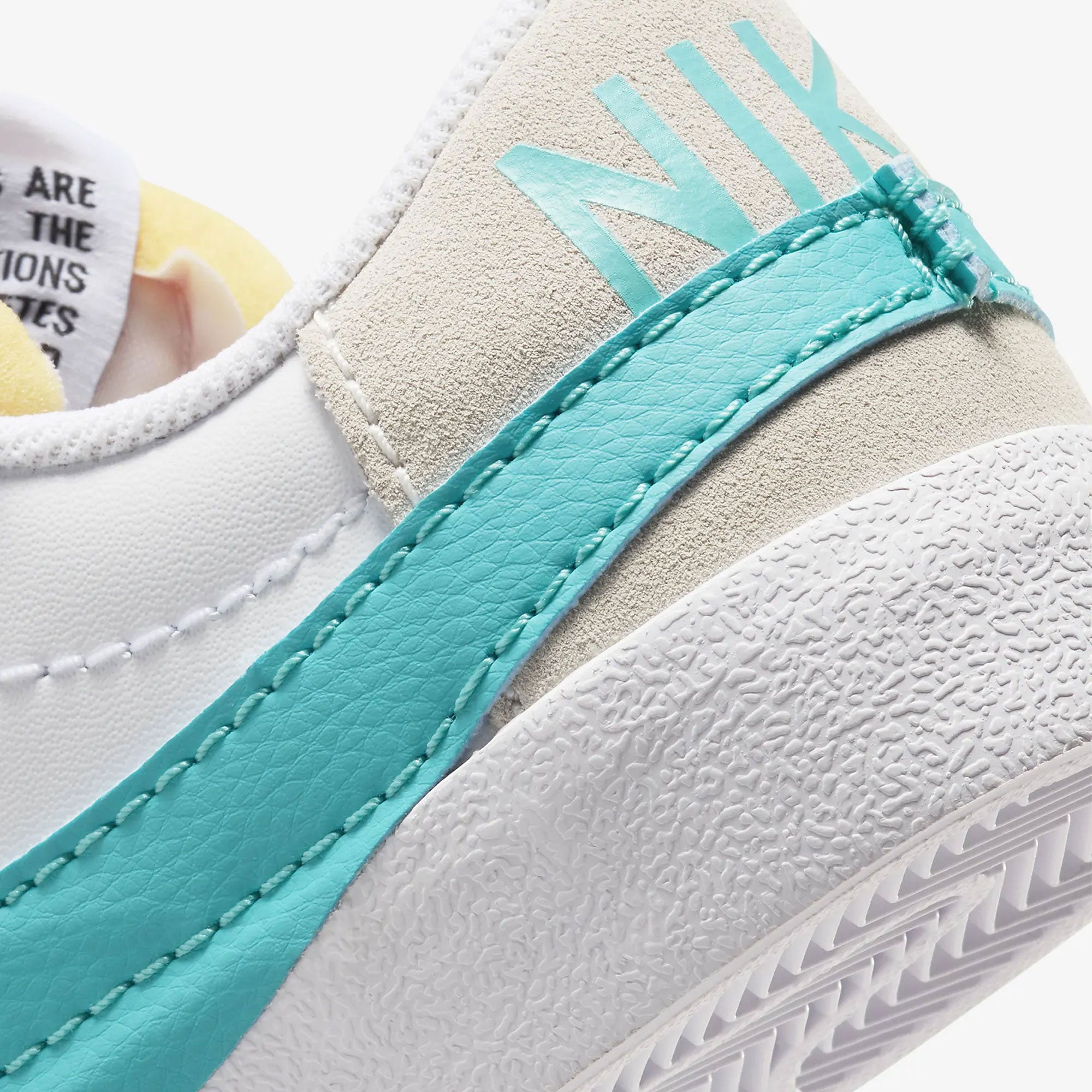 Nike | BLAZER LOW '77 JUMBO { WHITE/DUSTY CACTUS-SUMMIT WHITE