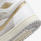 Jordan | AIR JORDAN 1 ZOOM CMFT 2  { WHITE/METALLIC GOLD-NEUTRAL GREY