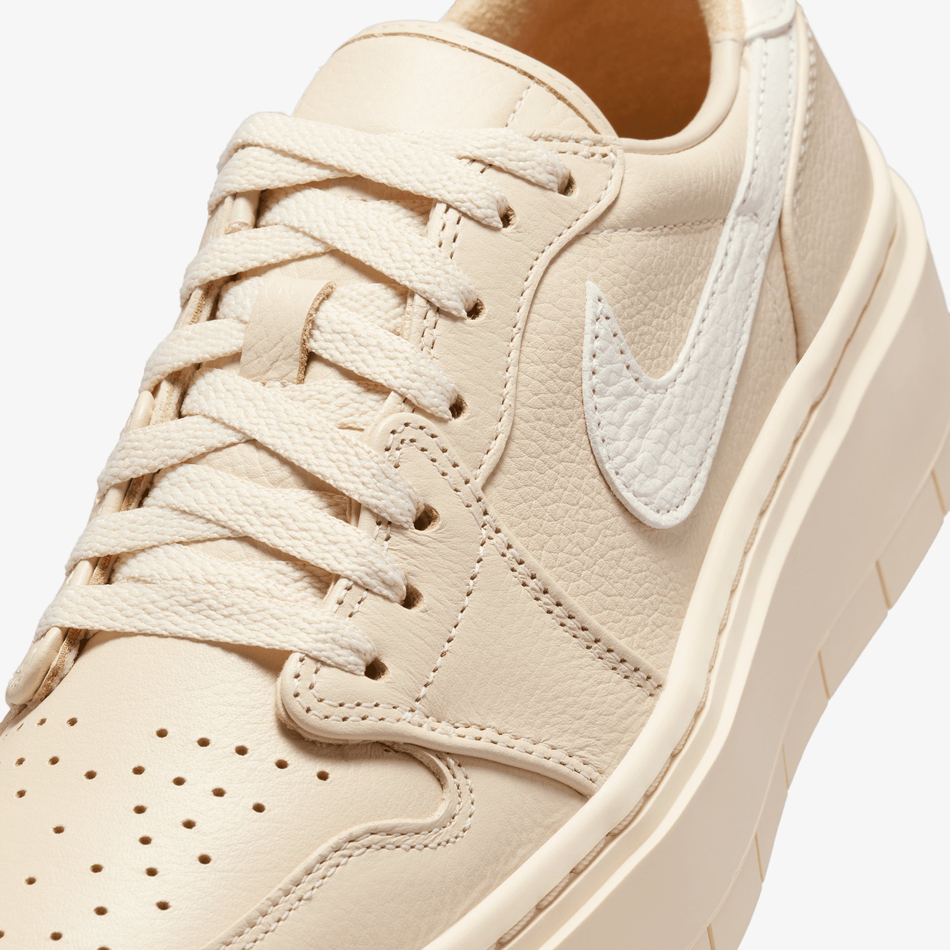 Jordan AIR JORDAN ELEVATE LOW LEGEND LT BROWN/SAIL-LEGEND LT BROWN