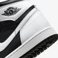 Jordan | AIR JORDAN 1 RETRO HIGH OG  { BLACK/WHITE-WHITE