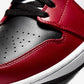 JORDAN | AIR JORDAN 1 MID { BLACK/GYM RED