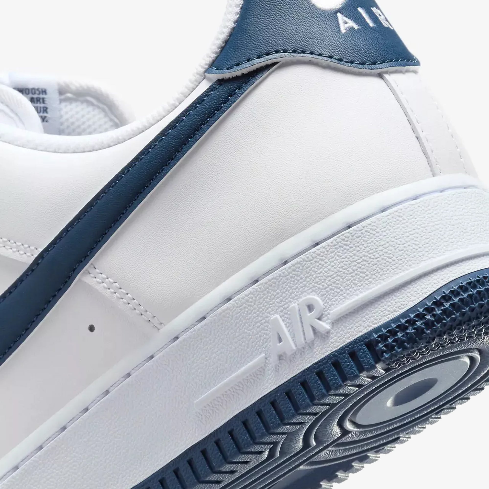 NIKE | AIR FORCE 1 '07 { WHITE/MIDNIGHT NAVY-WHITE – Superkicks