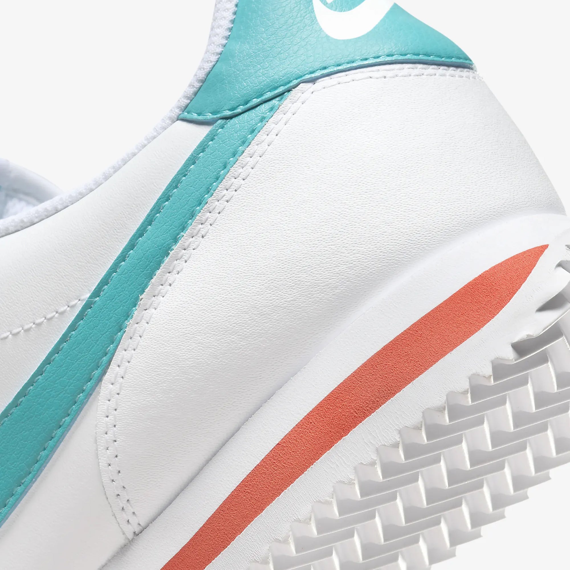 turquoise nike cortez