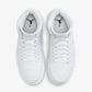 JORDAN | AIR JORDAN 1 MID { WHITE/WHITE-WHITE