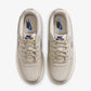 NIKE | AIR FORCE 1 LV8 1 (GS) { LT OREWOOD BRN/MALT-BURGUNDY CRUSH