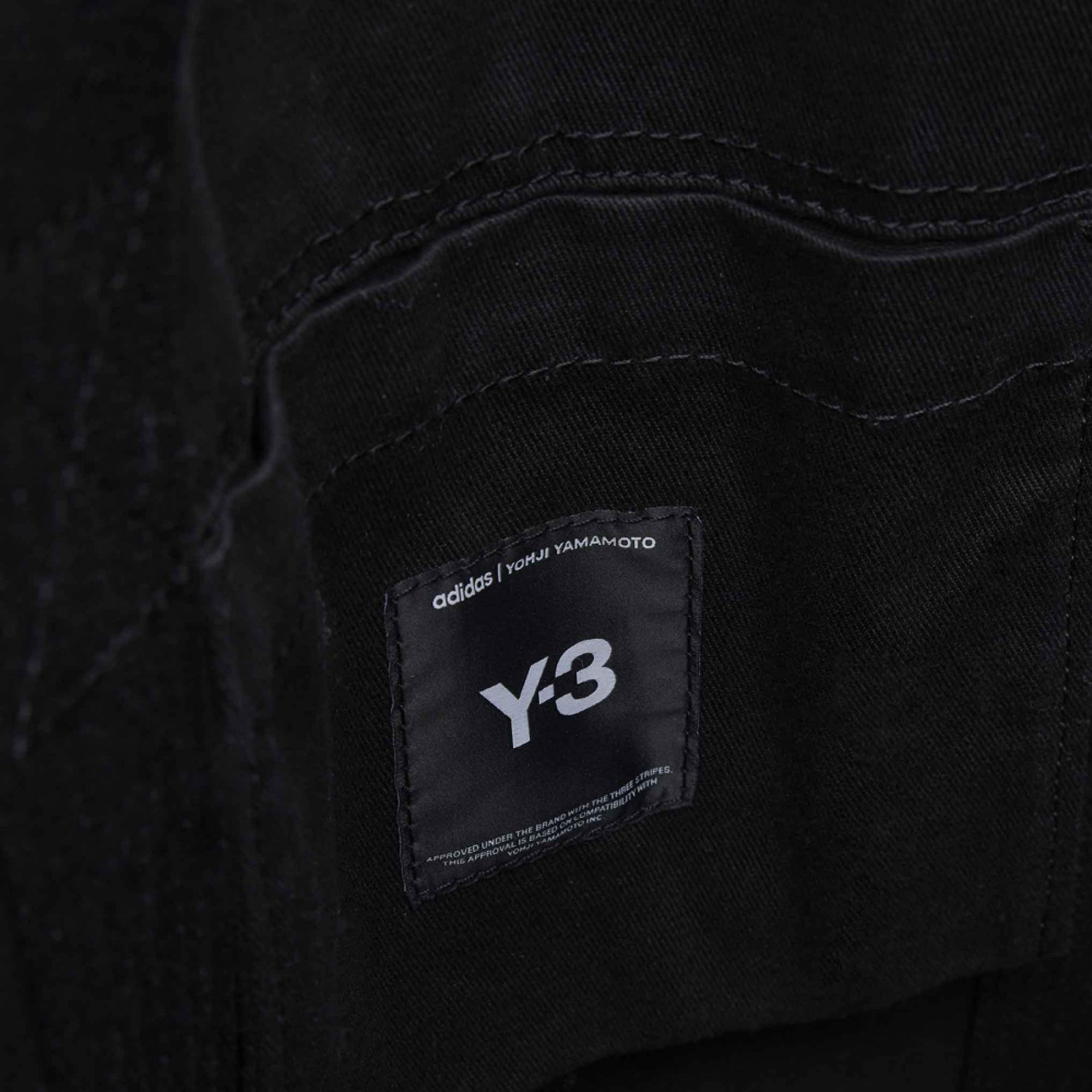 Y-3 | CANVAS TOTE { BLACK – Superkicks