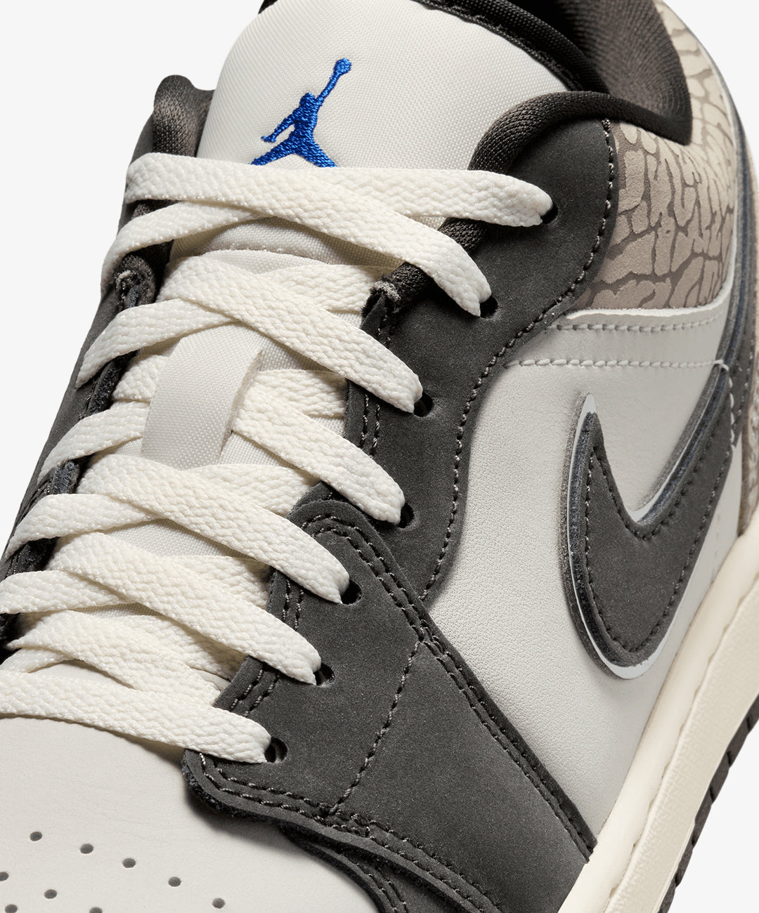 Jordan | AIR JORDAN 1 LOW SE { SAIL/DEEP PEWTER/GAMMA GREY/GAME