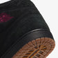 NIKE | AIR FORCE 1 '07 SE { BLACK/TEAM RED-GUM MED BROWN