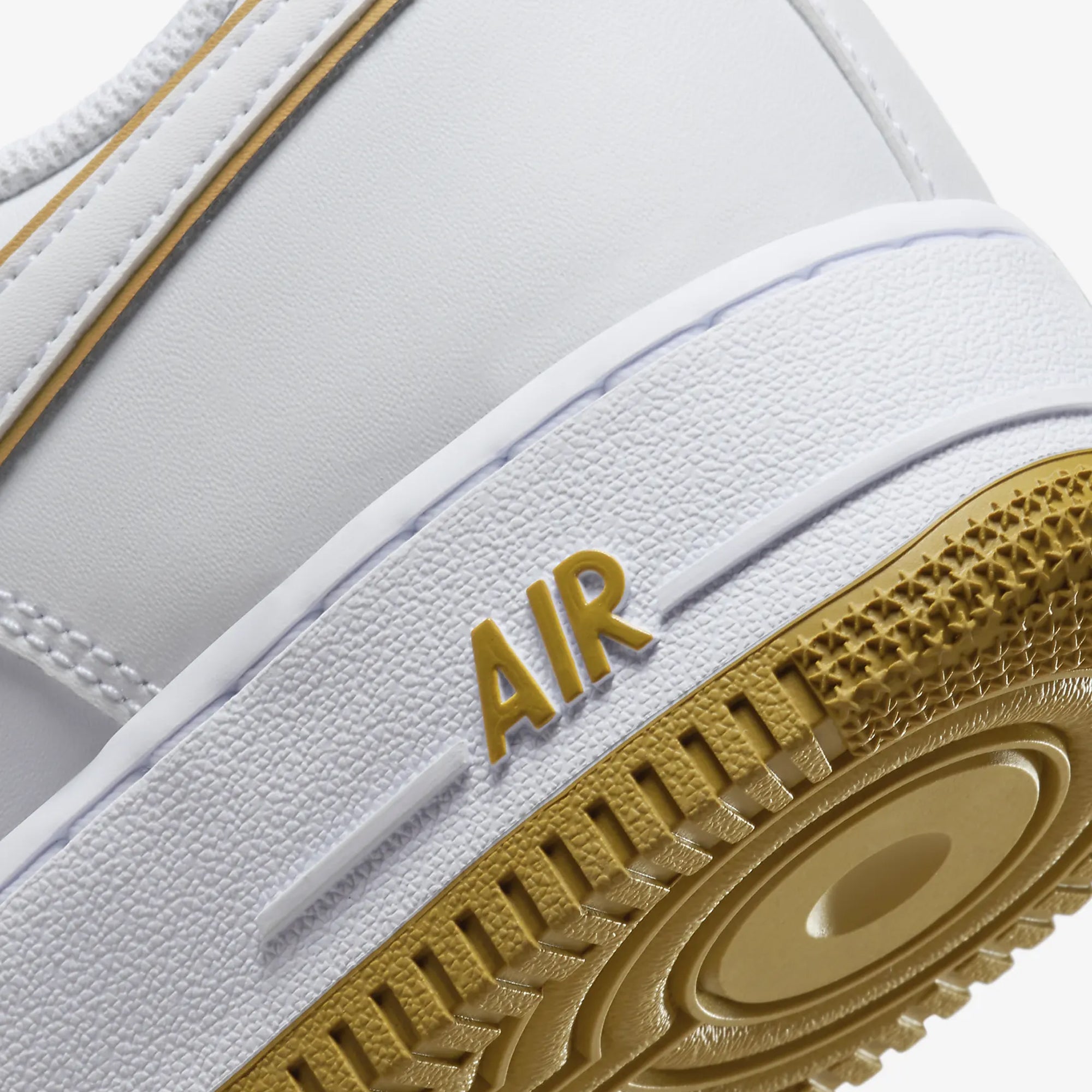 Buy NIKE AIR FORCE 1 '07 'WHITE/WHITE-BRONZINE' – Superkicks
