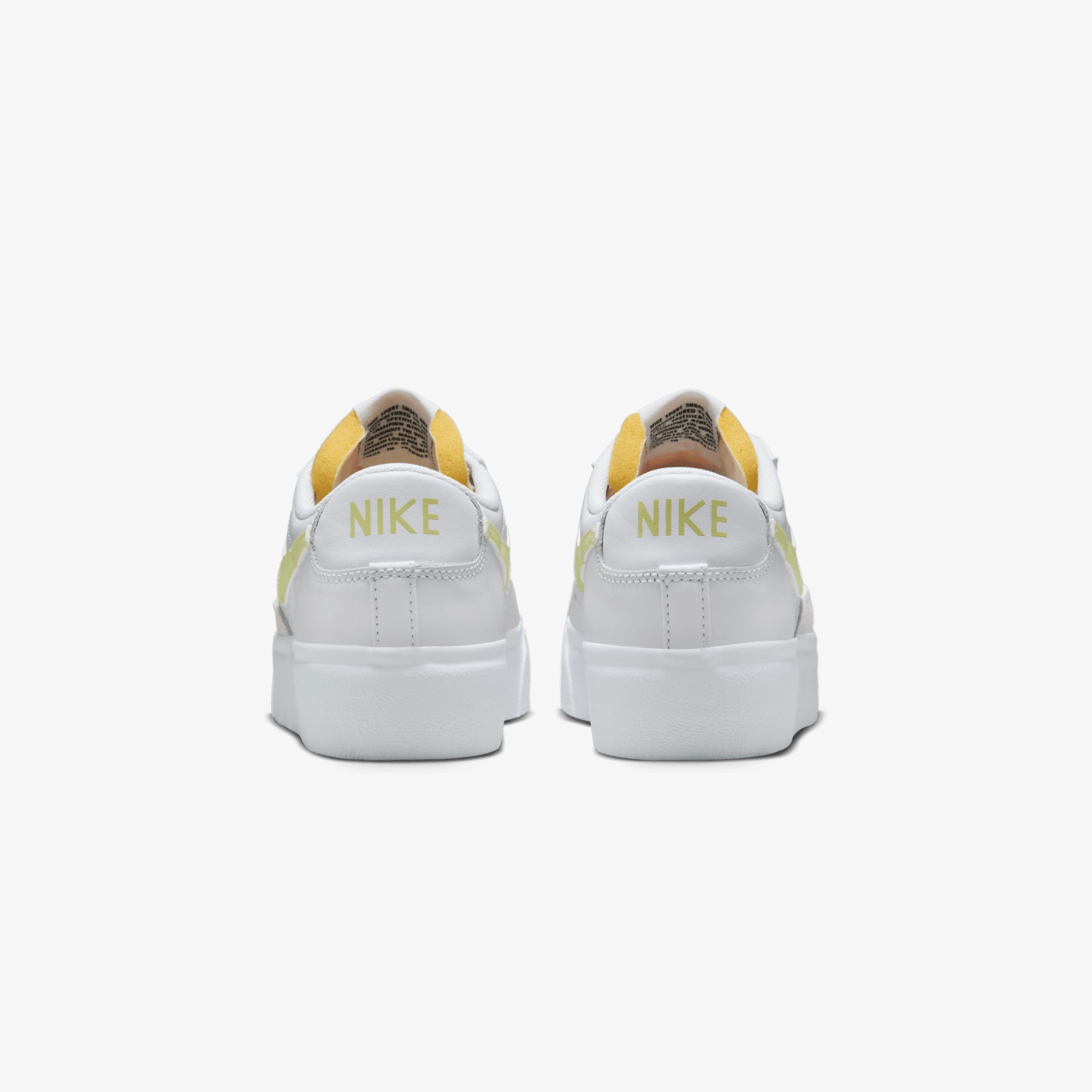 nike blazer low le white
