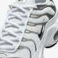 NIKE | AIR MAX PLUS SE { WHITE/BLACK-PURE PLATINUM