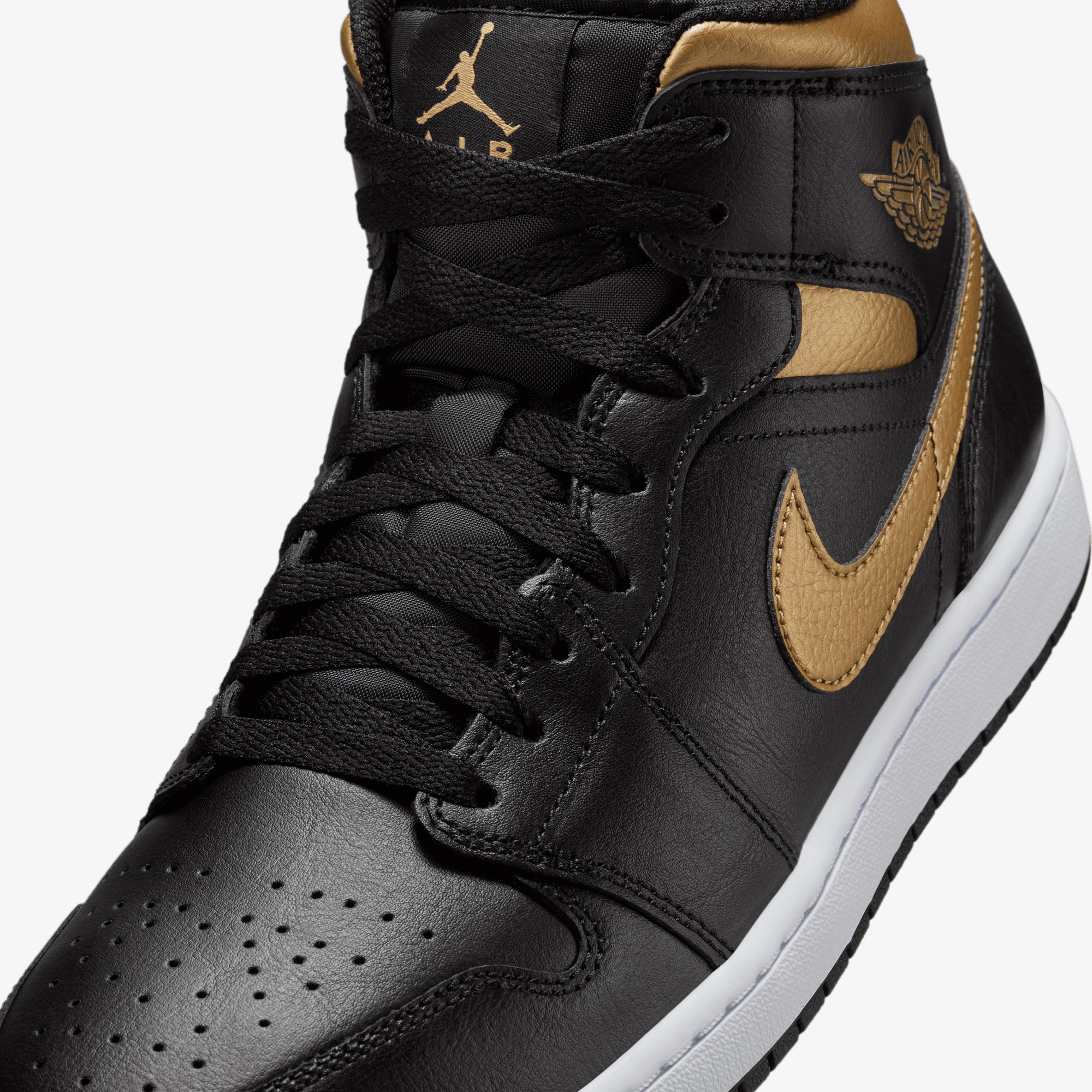 jordan 1 black and yellow foot locker