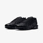 NIKE | AIR MAX PLUS { BLACK/BLACK-BLACK