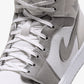 JORDAN | AIR JORDAN 1 MID SE { SUMMIT WHITE/LT SMOKE GREY-PHANTOM-SAIL