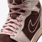 JORDAN | AIR JORDAN 1 MID SE { CACAO WOW/PEARL WHITE-RUST PINK