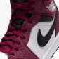 JORDAN | AIR JORDAN 1 MID SE { TEAM RED/WHITE-BLACK-DARK TEAM RED
