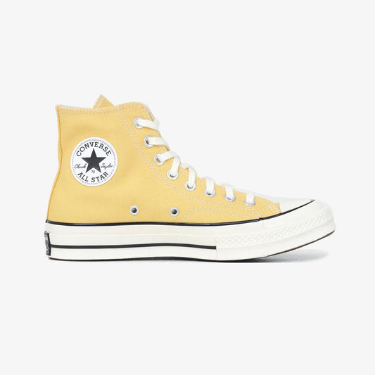 CONVERSE | CHUCK 70 { YELLOW