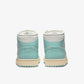 JORDAN | AIR JORDAN 1 MID { SAIL/LIGHT DEW-MUSLIN