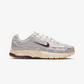 NIKE | P-6000 { COLLEGE GREY/BURGUNDY CRUSH-VAST GREY