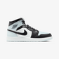 JORDAN | AIR JORDAN 1 MID { BLACK/SQUADRON BLUE-AURA-WHITE