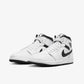 Jordan | AIR JORDAN 1 MID  { WHITE/BLACK-WHITE-BLACK