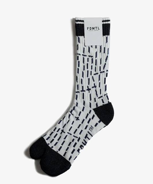 FDMTL | TABI SOCKS { WHITE