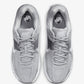 NIKE | ZOOM VOMERO 5 { WOLF GREY/WHITE-METALLIC SILVER