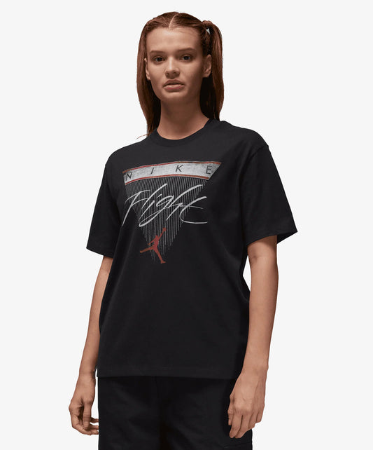 Jordan | FLIGHT HERITAGE GRAPHIC T-SHIRT  { BLACK/GYM RED