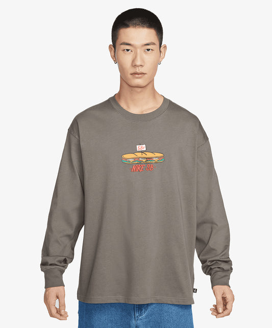 NIKE | MAX90 SKATE T-SHIRT { BROWN