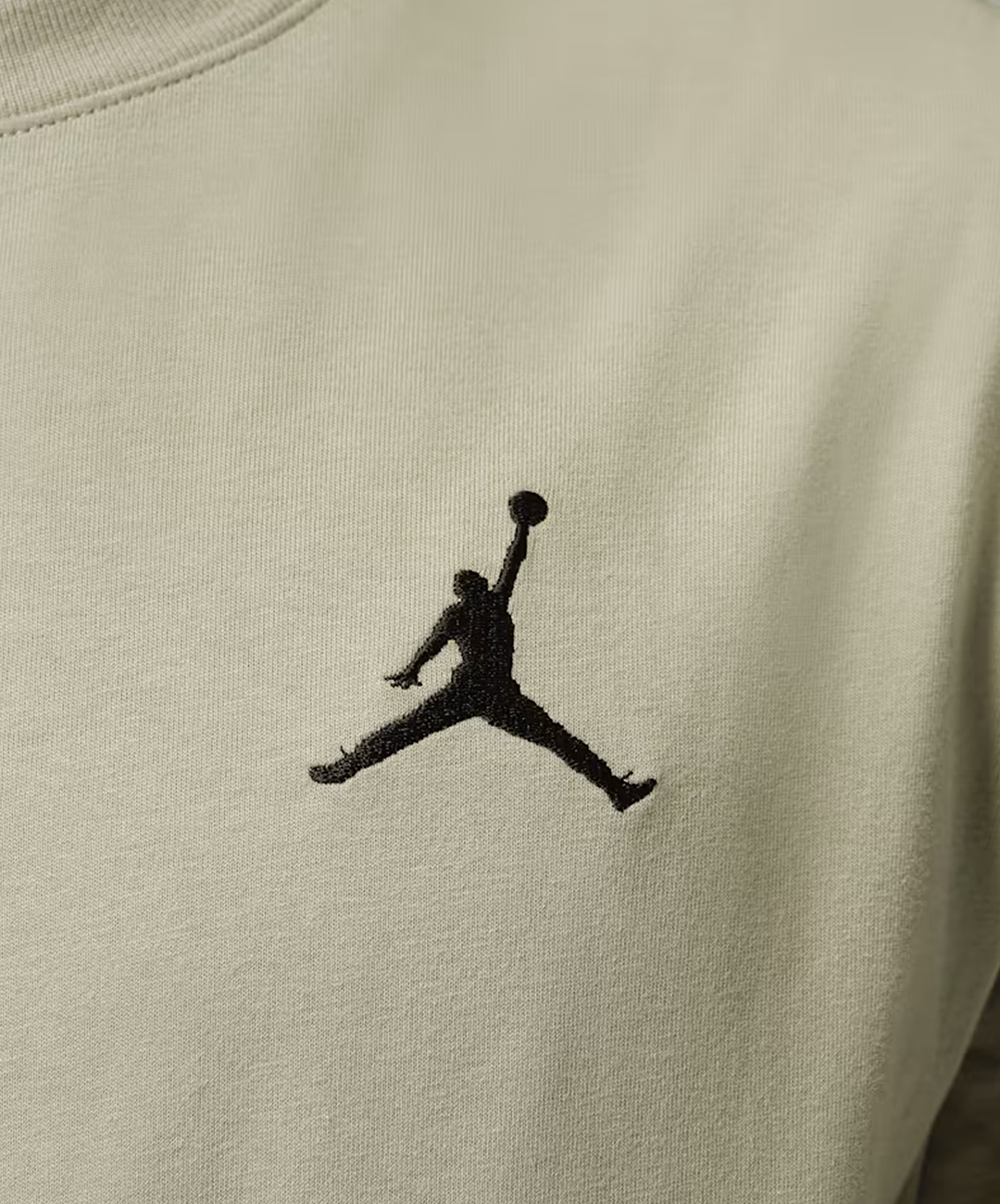 JORDAN | EMBROIDERED JUMPMAN T-SHIRT { SPRUCE FOG/BLACK – Superkicks