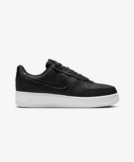NIKE | AIR FORCE 1 '07 { BLACK/BLACK-SMOKE GREY-METALLIC SILVER